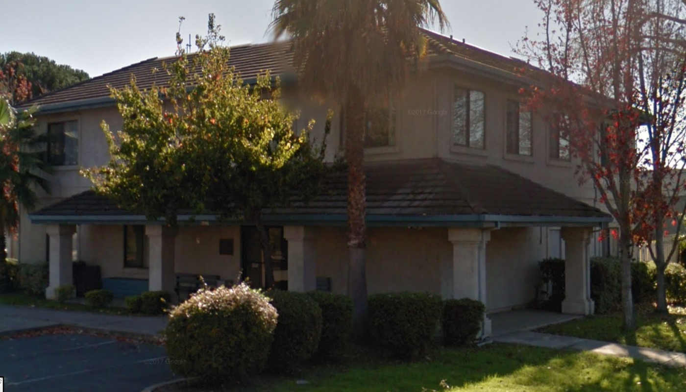 Bi-Bett Pueblos del Sol Men's Residential