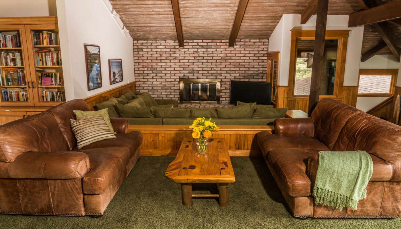 Clementine Calabasas