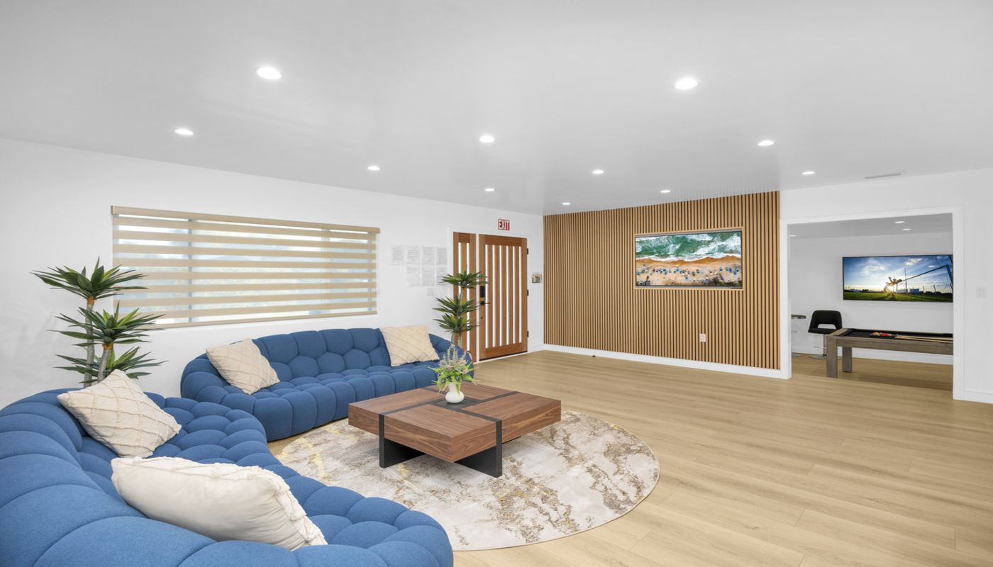 Deluxe Treatment Center