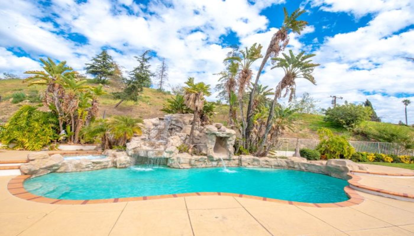 Enlight Treatment Center