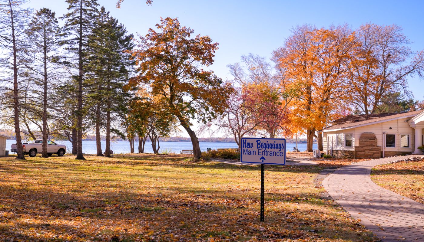 EOSIS New Beginnings - Men's