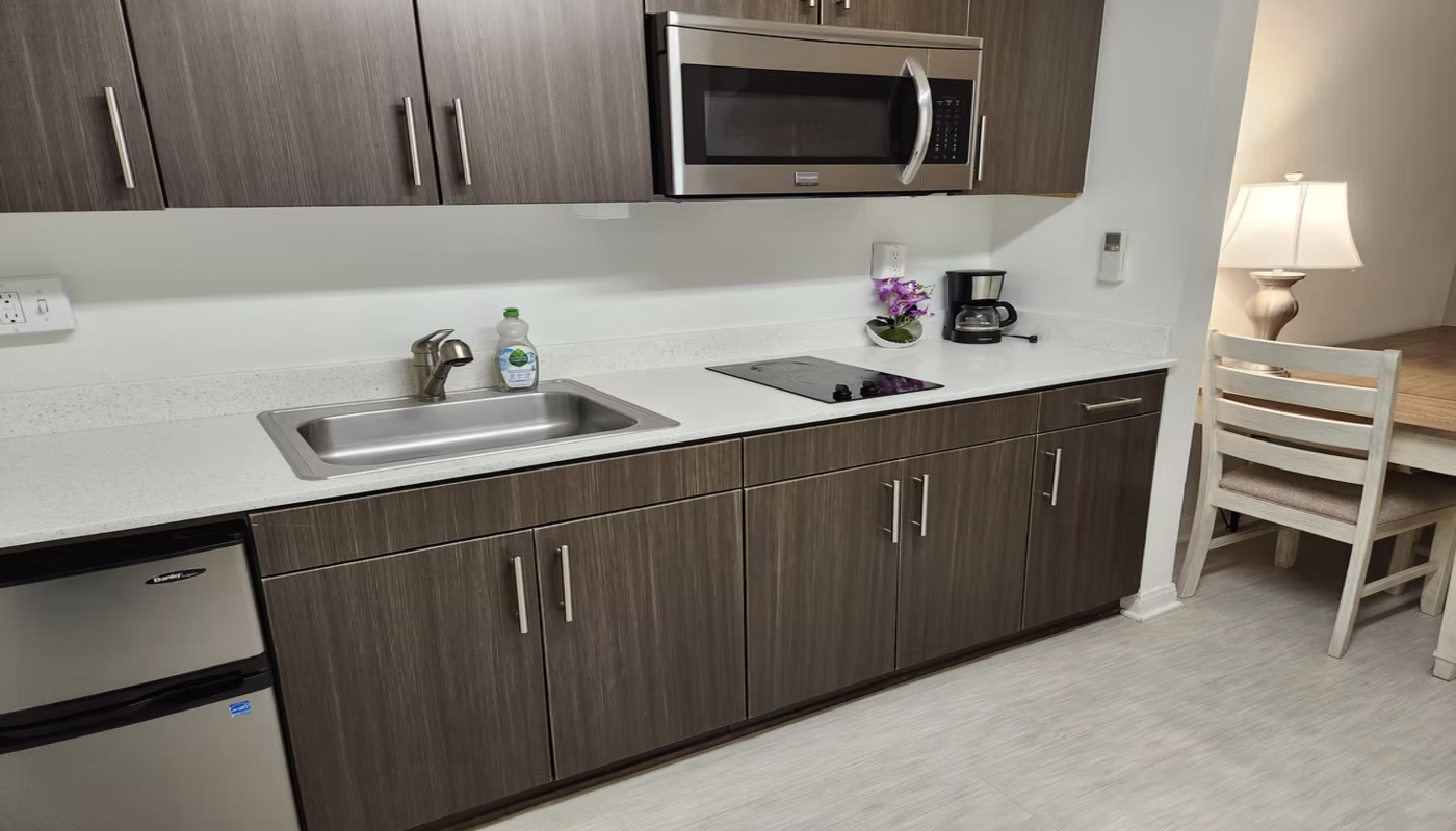 Synergy Healthcare - Santa Monica