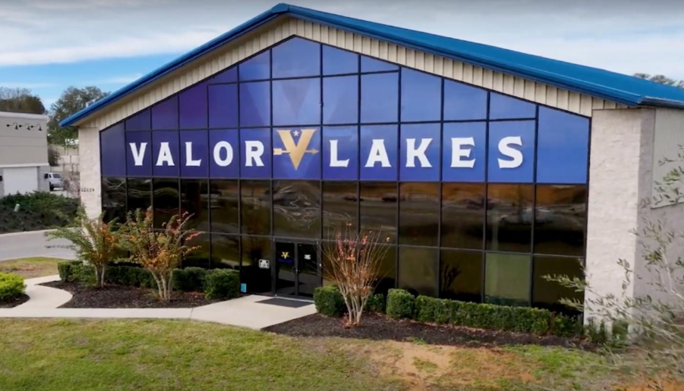 Valor Lakes